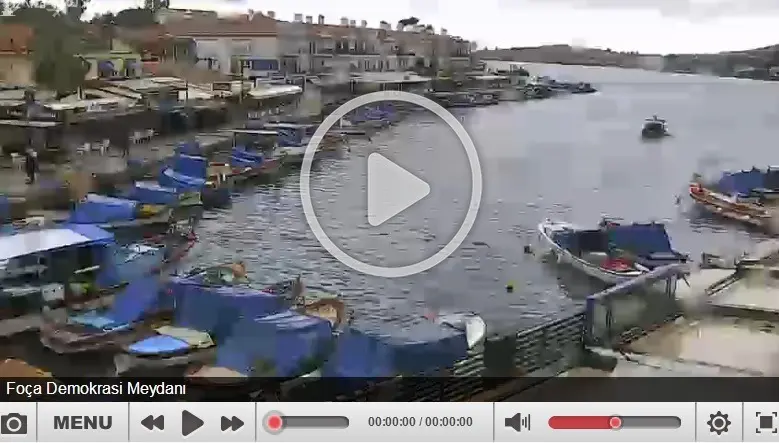 İzmir Foça Demokrasi Meydanı Canlı Mobese İzle