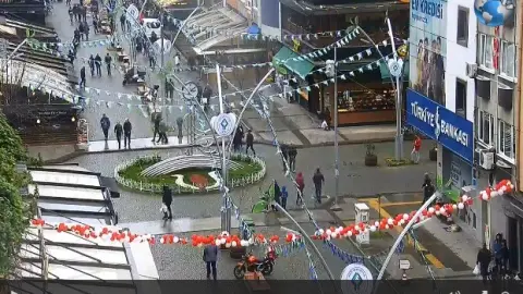 Rize Osman Karavin Caddesi Canlı Kamera İzle