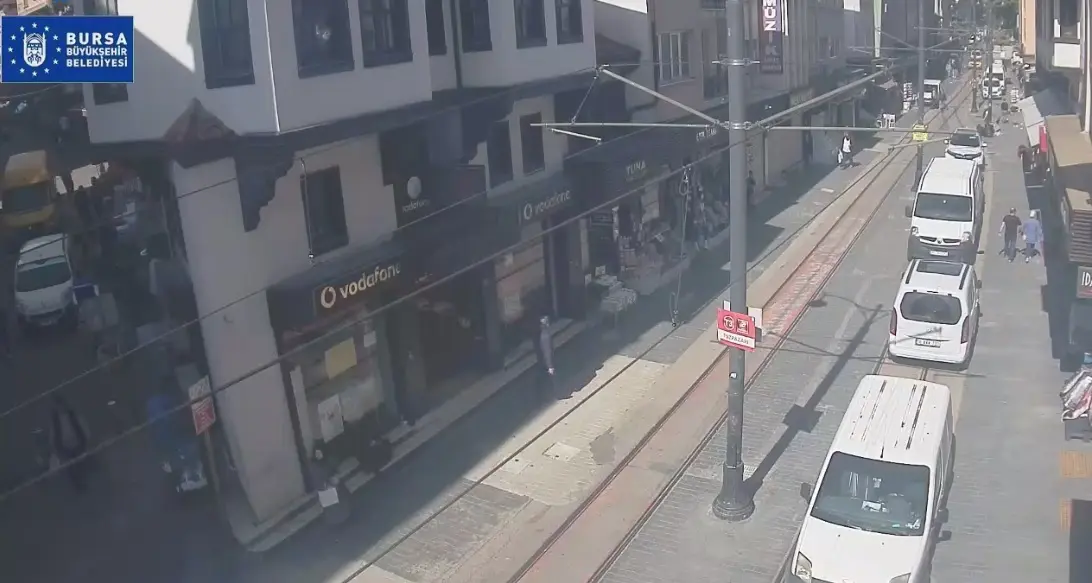 Bursa Cumhuriyet Caddesi Tuz Pazarı Canlı Mobese