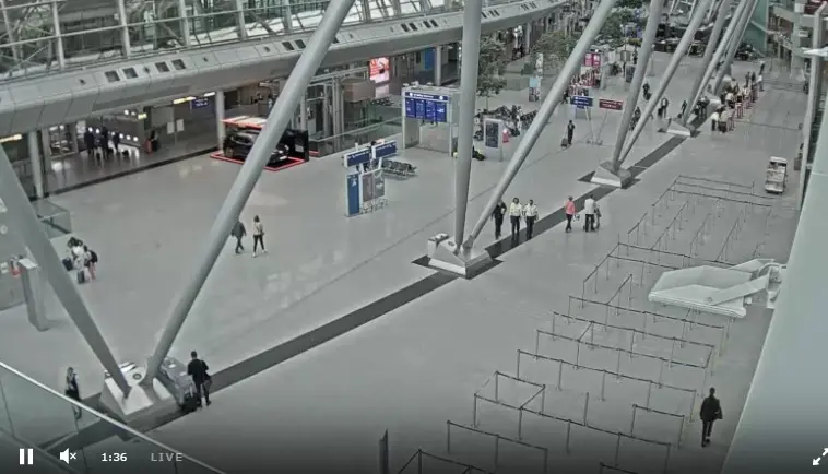 Düsseldorf Uluslararası Hava Limanı Canlı Mobese