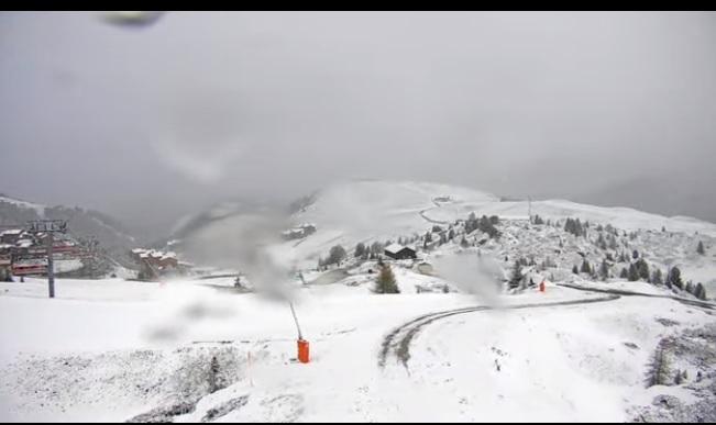 Fransa La Plagne Kayak Merkezi Canlı Mobese