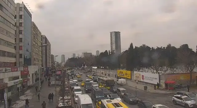 İstanbul Mecidiyeköy Meydanı Canlı Mobese izle