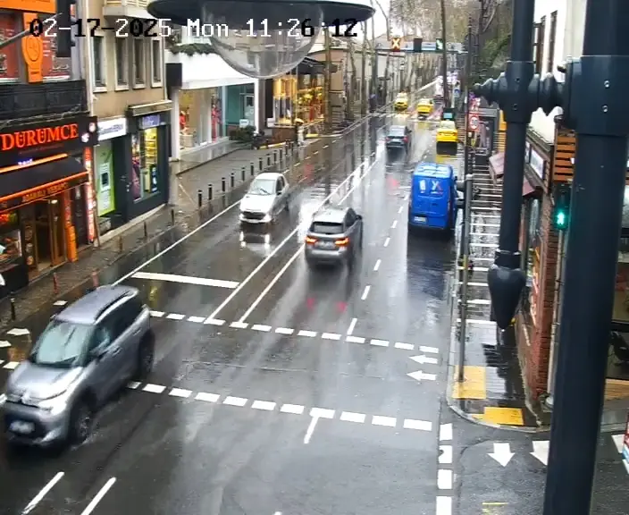 Ortaköy Muallim Naci Canlı