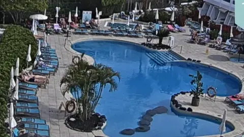 İspanya Hovima Tenerife Canlı Mobese