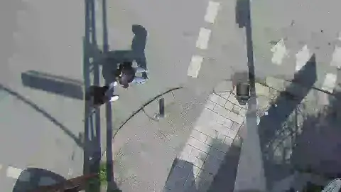 İstanbul Küçükçekmece Hakan Caddesi Canlı