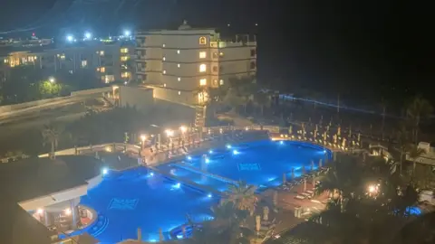 Meksika The Royal Sands Phase Canlı İzle
