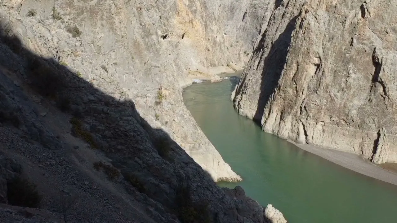 Erzincan Kemaliye Havadan Kamera Görüntüleri İzle